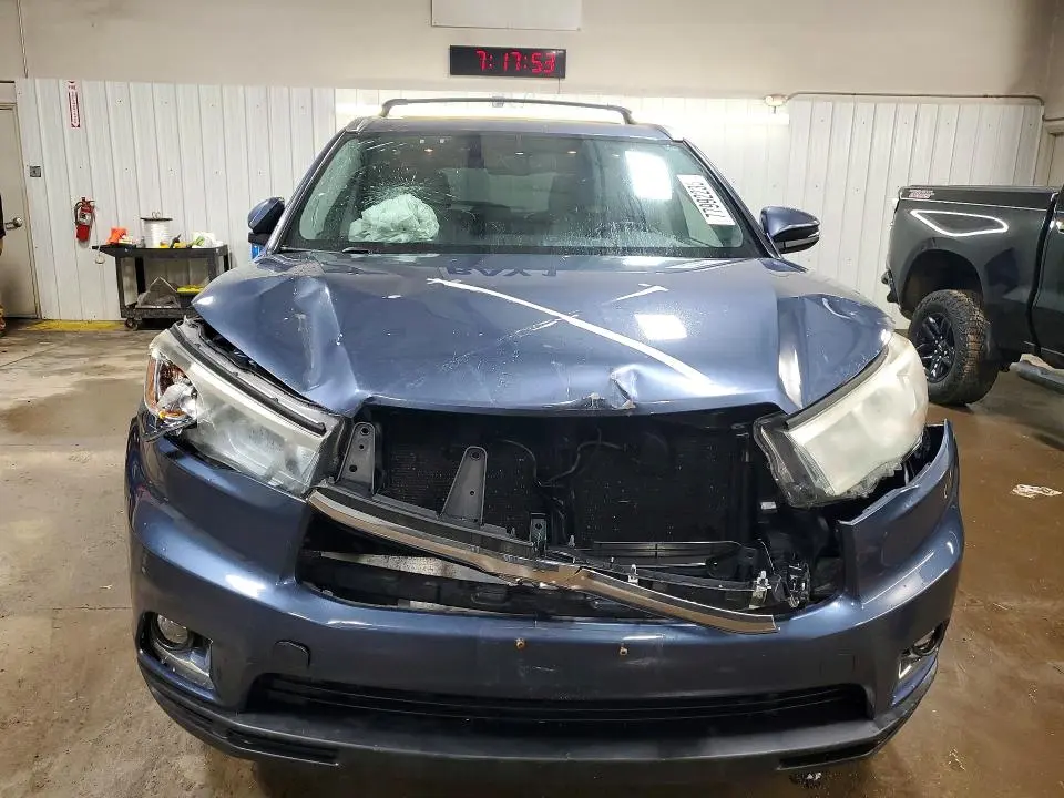 2015 TOYOTA HIGHLANDER LIMITED  