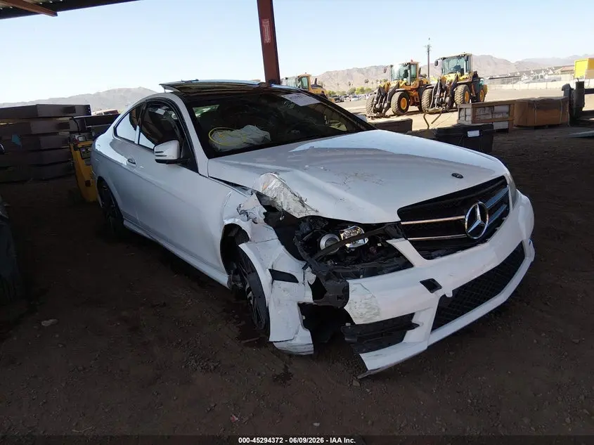 2015 MERCEDES-BENZ C 350 SPORT 4MATIC