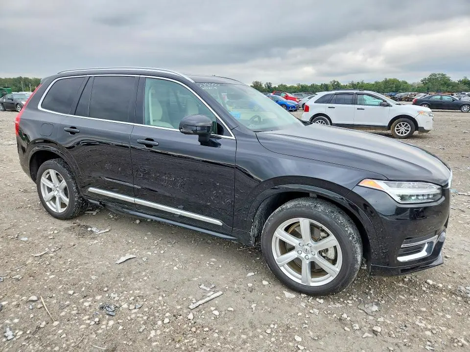 2024 VOLVO XC90 CORE  