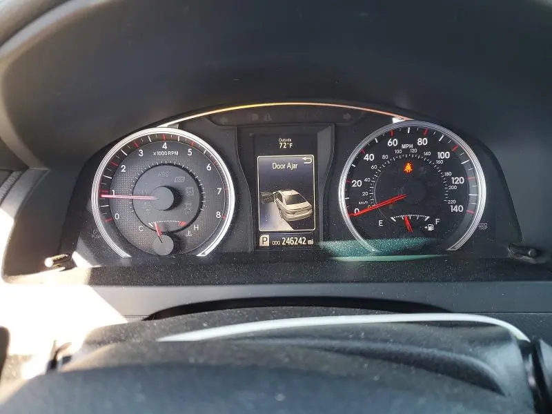 2016 TOYOTA CAMRY   