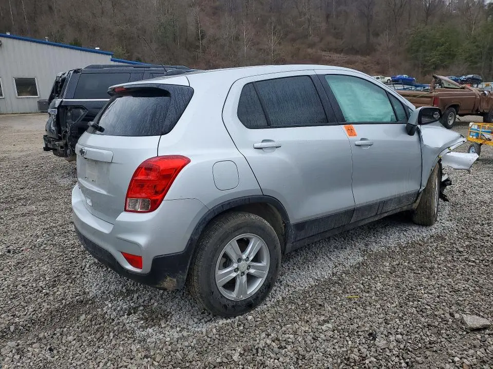 2021 CHEVROLET TRAX LS  
