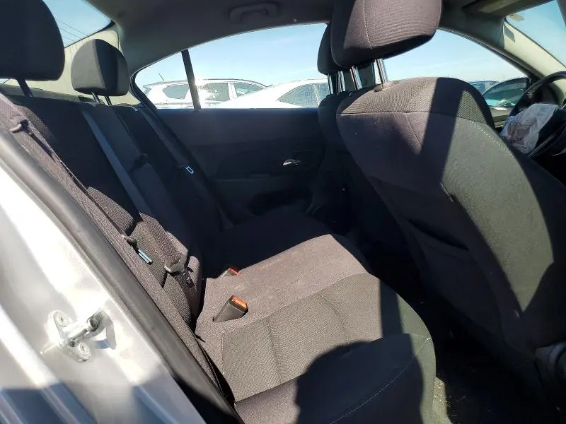 2012 CHEVROLET CRUZE LT  