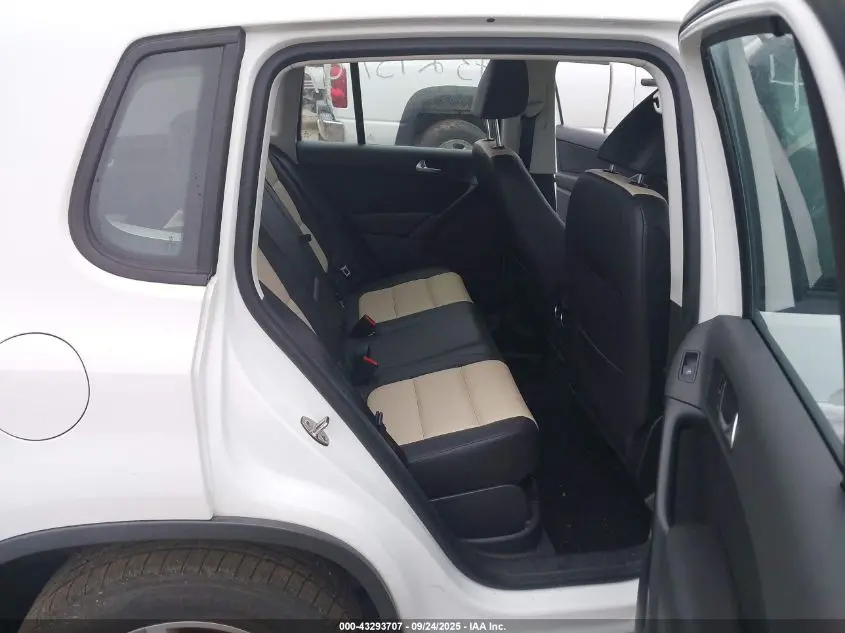 2016 VOLKSWAGEN TIGUAN S