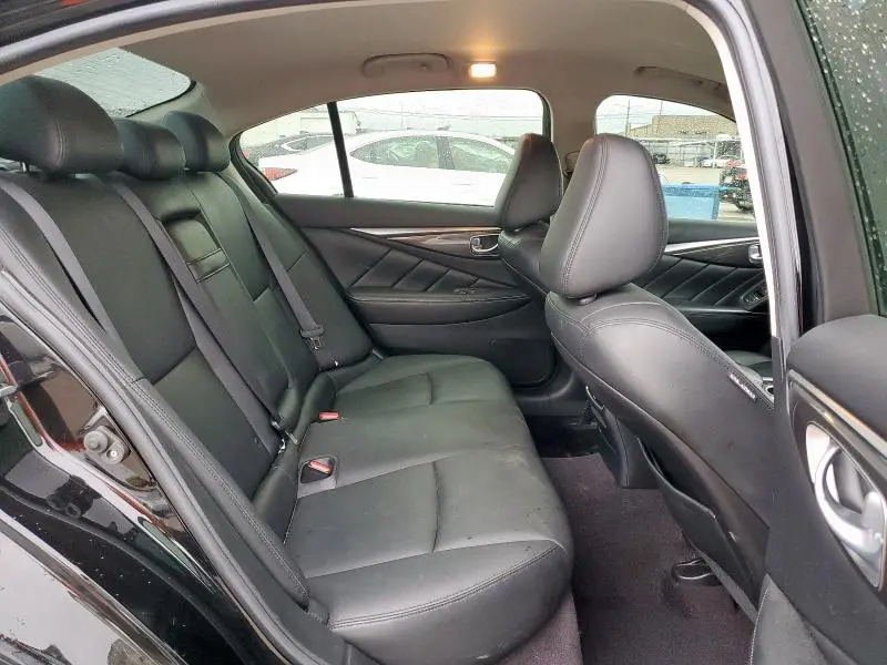 2018 INFINITI Q50 PURE
