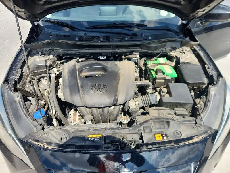 2019 TOYOTA YARIS LE  