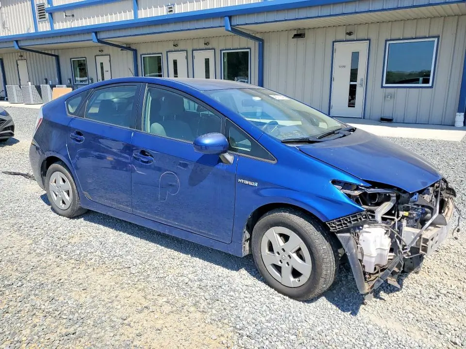 2010 TOYOTA PRIUS II  