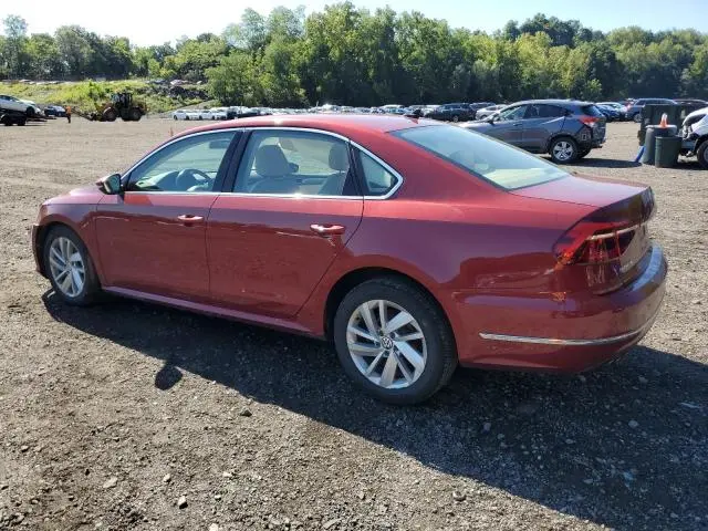 2018 VOLKSWAGEN PASSAT SE  