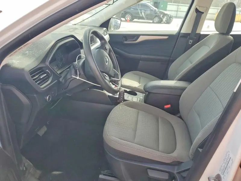 2022 FORD ESCAPE S  