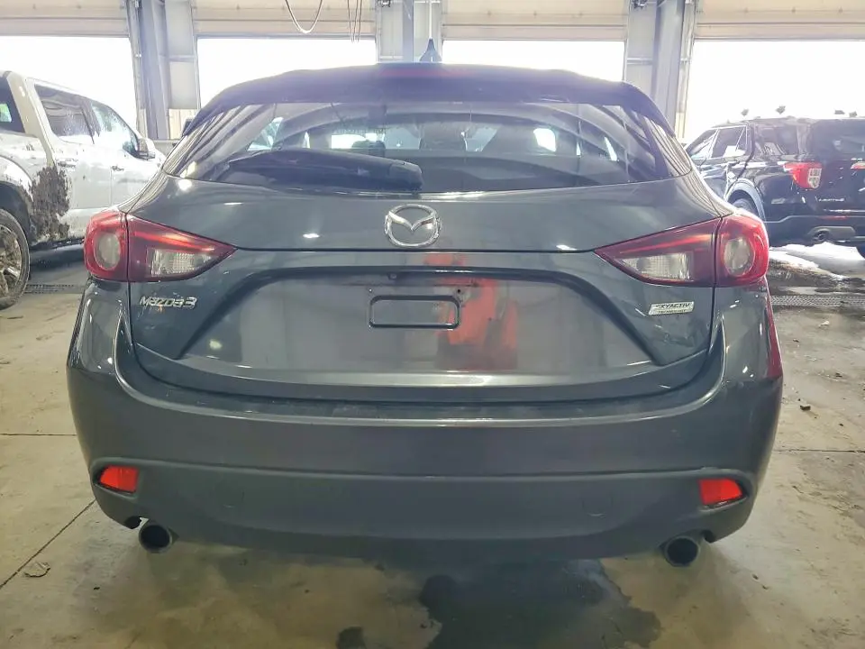 2016 MAZDA 3 TOURING  
