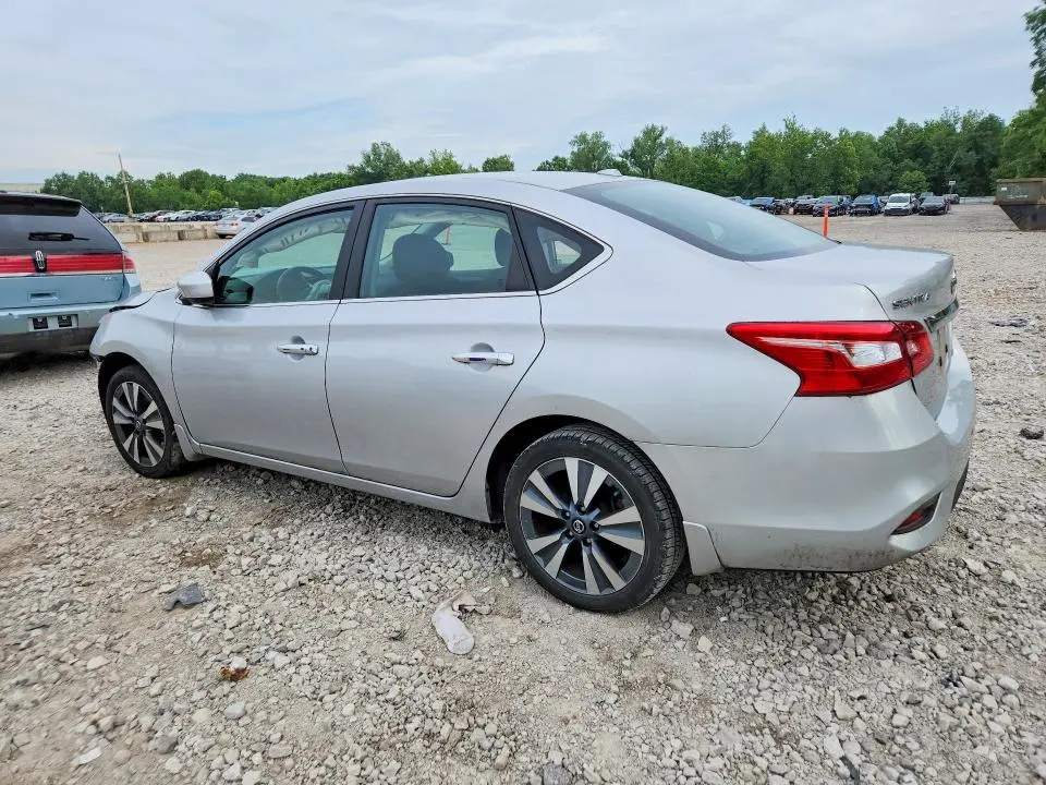 2019 NISSAN SENTRA SV  