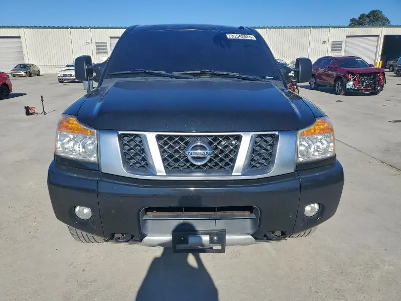 2015 NISSAN TITAN S  