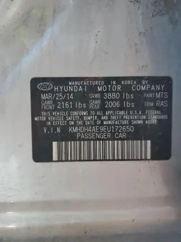 2014 HYUNDAI ELANTRA SE  