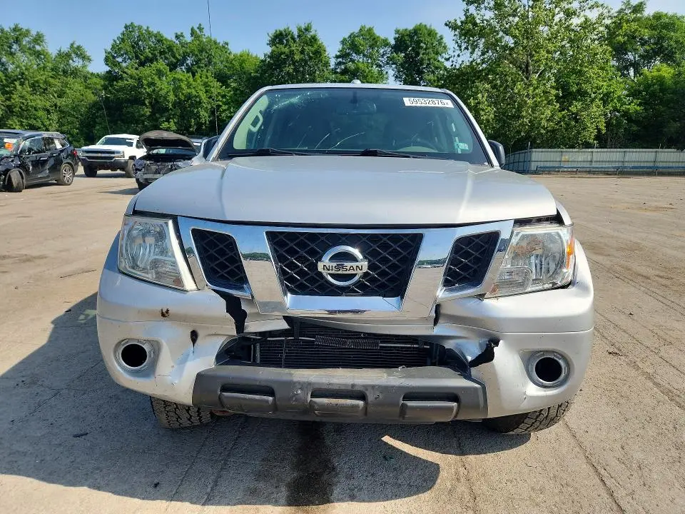 2012 NISSAN FRONTIER SV V6  