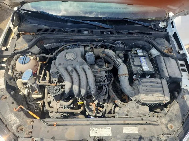 2012 VOLKSWAGEN JETTA BASE  