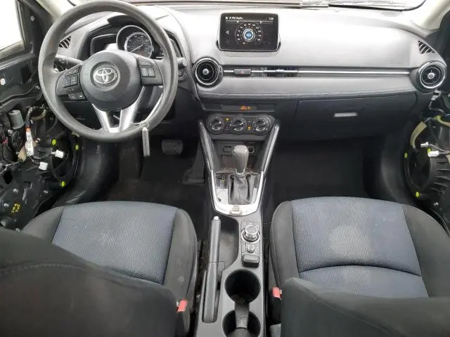 2017 TOYOTA YARIS IA   