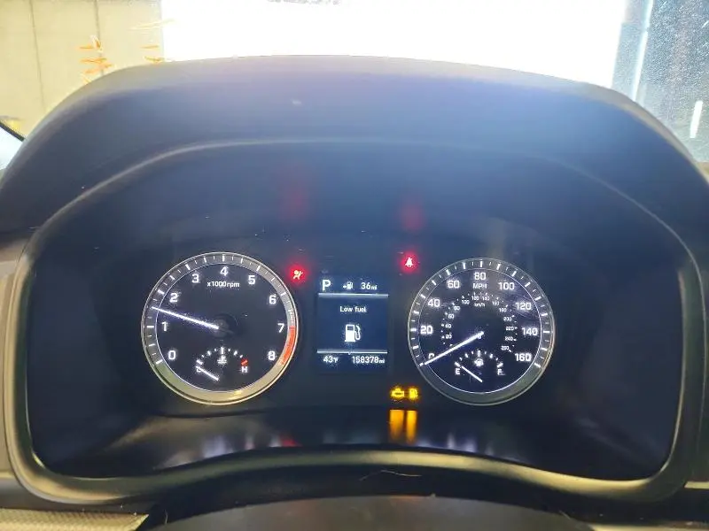 2018 HYUNDAI SONATA SE  