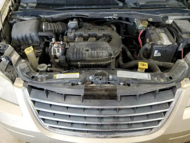 2010 CHRYSLER TOWN & COUNTRY TOURING PLUS  