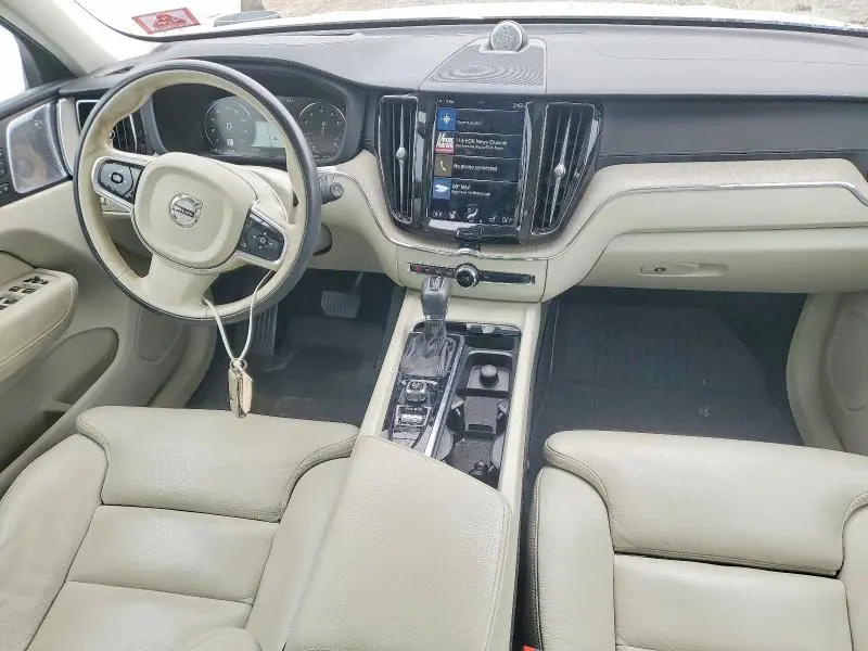 2018 VOLVO XC60 T6 INSCRIPTION  