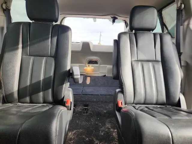 2016 CHRYSLER TOWN & COUNTRY TOURING  