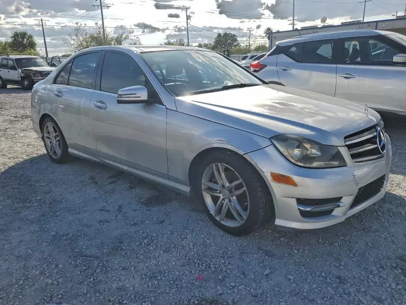 2014 MERCEDES-BENZ C 250  