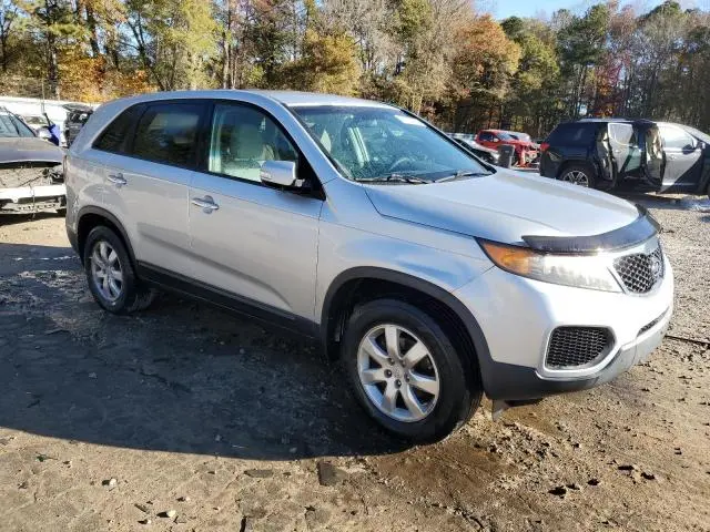 2011 KIA SORENTO BASE  