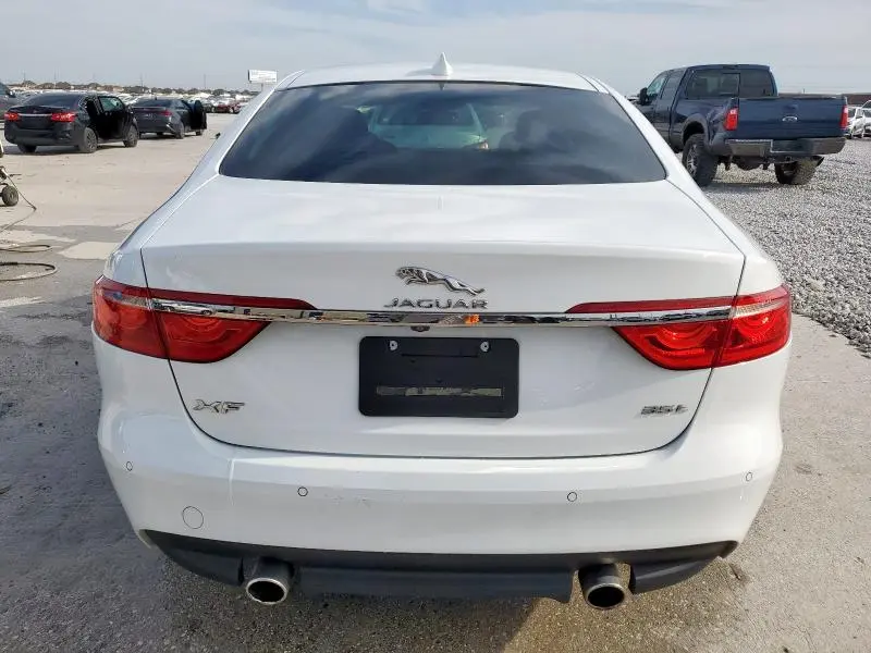 2017 JAGUAR XF PRESTIGE