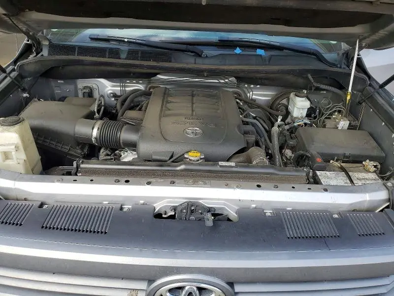 2014 TOYOTA TUNDRA CREWMAX SR5  