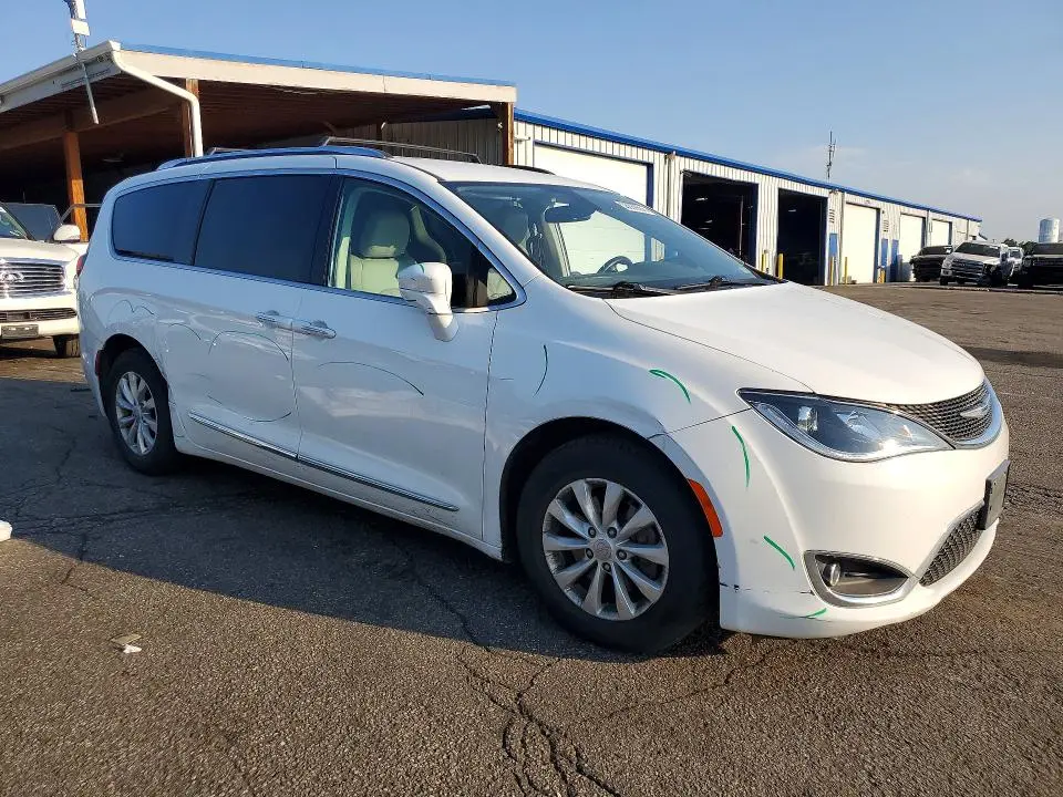 2019 CHRYSLER PACIFICA TOURING L  
