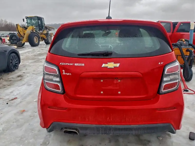 2017 CHEVROLET SONIC LT  