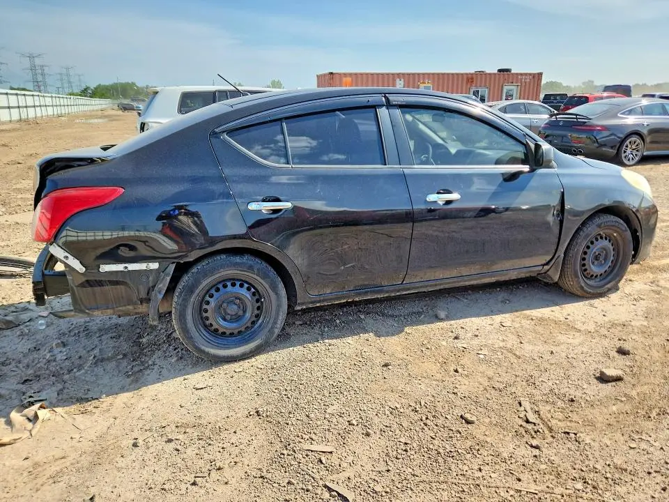 2012 NISSAN VERSA 1.6 S  