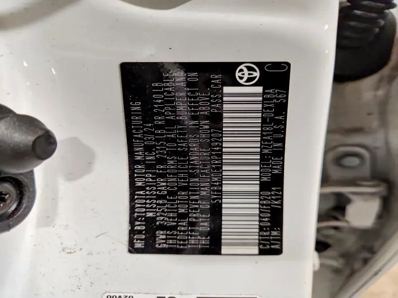 2024 TOYOTA COROLLA LE  