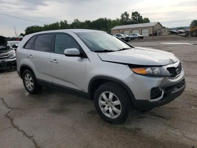 2012 KIA SORENTO BASE  