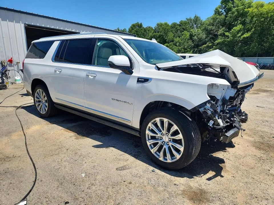 2024 GMC YUKON XL DENALI  