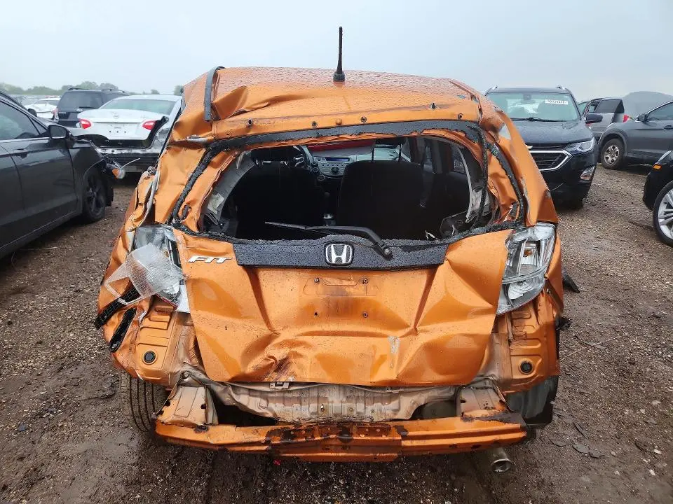2010 HONDA FIT SPORT  