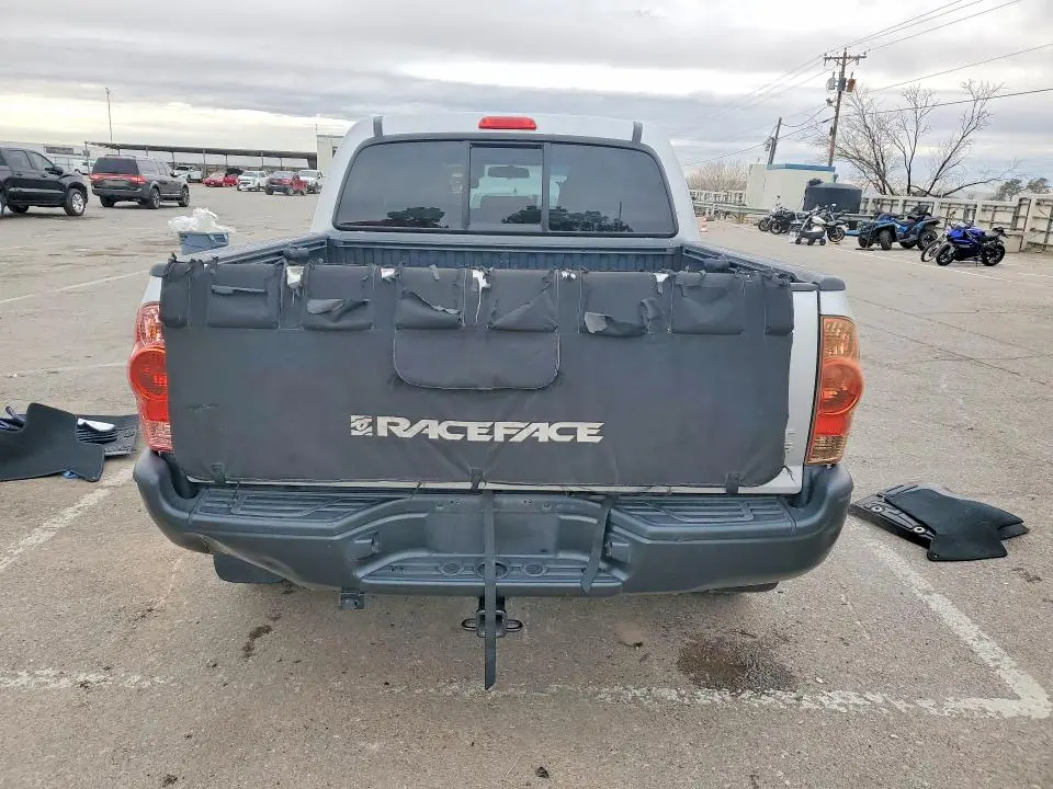 2013 TOYOTA TACOMA DOUBLE CAB PRERUNNER  
