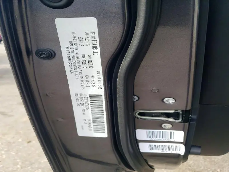 2015 CHRYSLER 300 LIMITED  