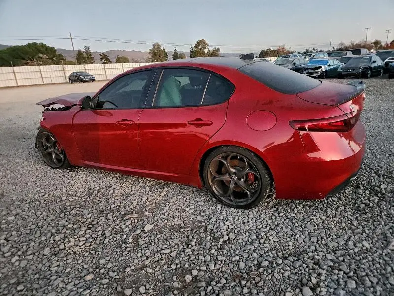 2017 ALFA ROMEO GIULIA TI  