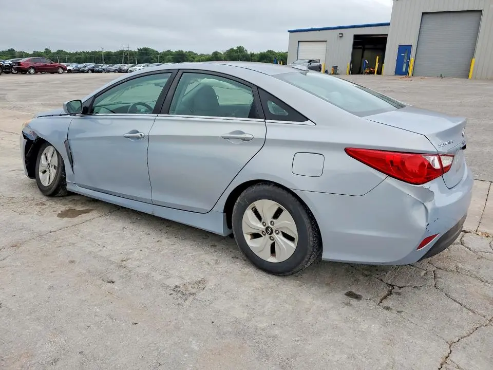 2014 HYUNDAI SONATA GLS  
