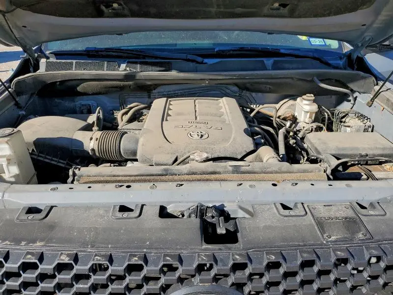 2020 TOYOTA TUNDRA CREWMAX SR5  