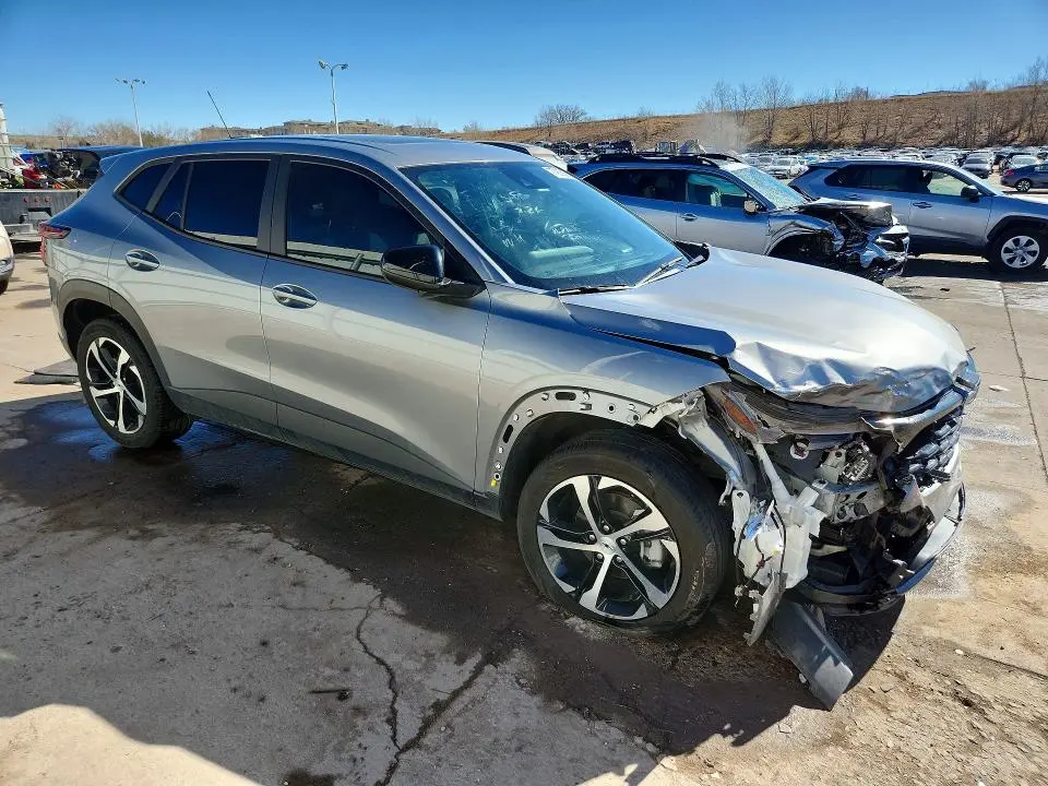 2024 CHEVROLET TRAX 1RS  