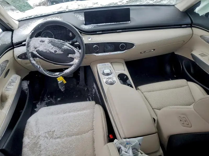 2025 GENESIS GV70 BASE  