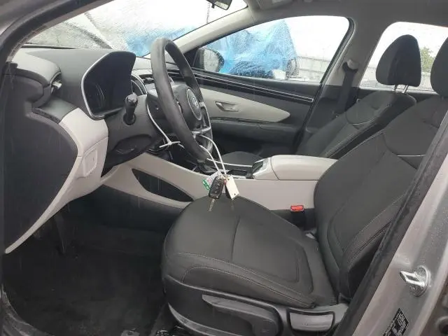 2022 HYUNDAI TUCSON SE  