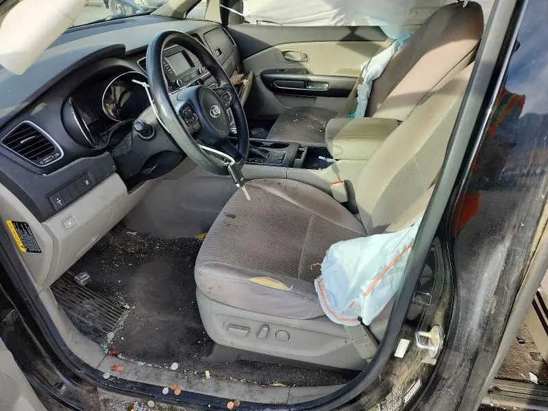 2017 KIA SEDONA LX  