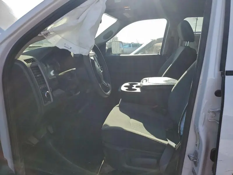 2022 RAM 1500 CLASSIC TRADESMAN  