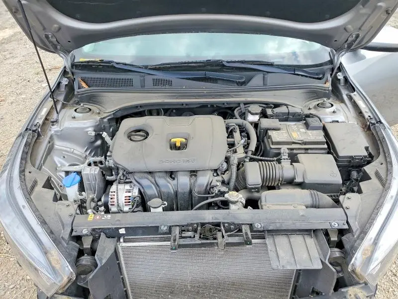 2024 KIA FORTE LXS  