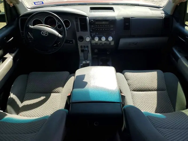 2010 TOYOTA TUNDRA CREWMAX SR5  