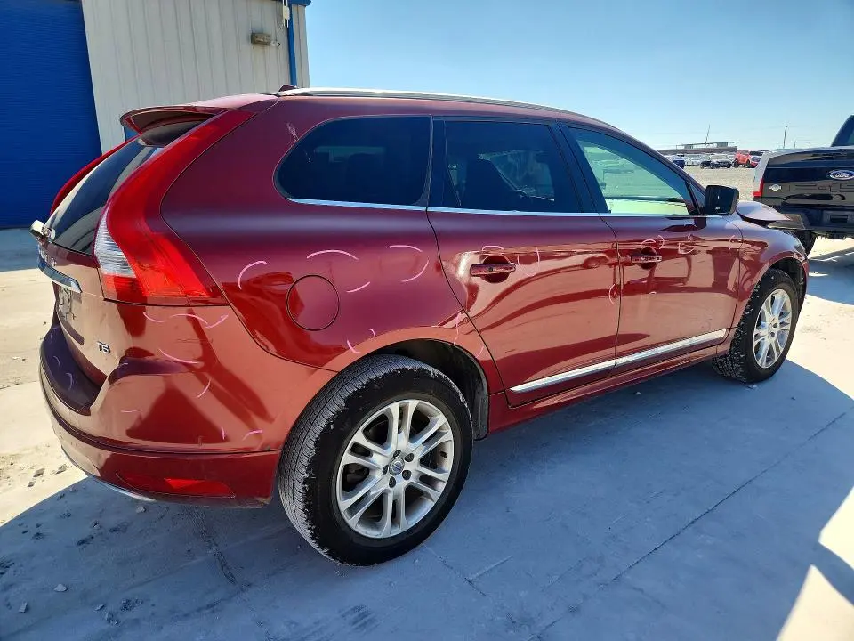 2016 VOLVO XC60 T5 PREMIER  