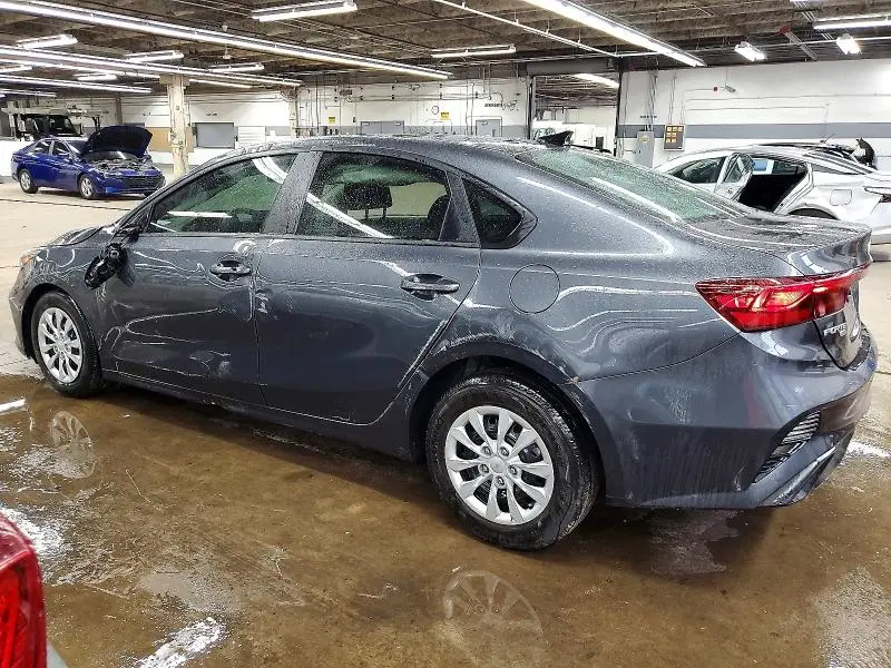 2023 KIA FORTE LX  