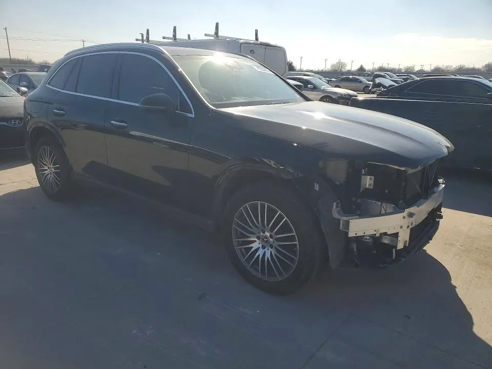 2024 MERCEDES-BENZ GLC 300 4MATIC  