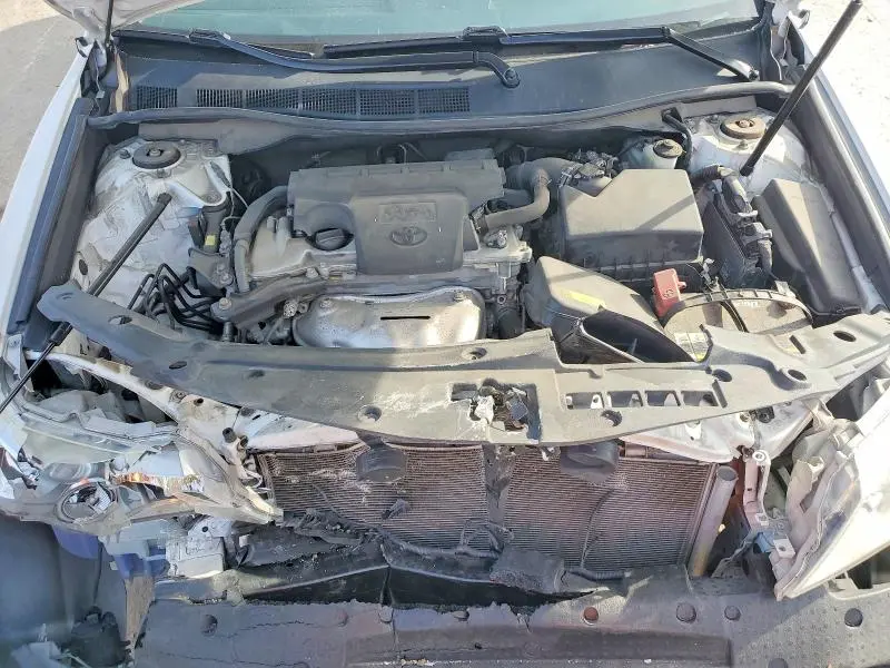 2013 TOYOTA CAMRY XLE  
